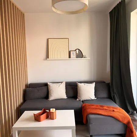 Apartamento Marina Old Town Center, Close To The River And The Old Town